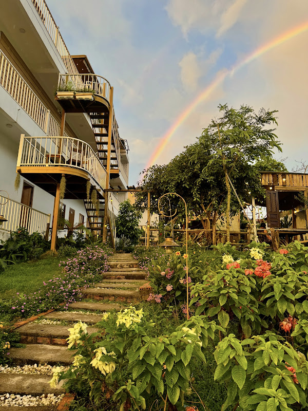 Dứa Homestay