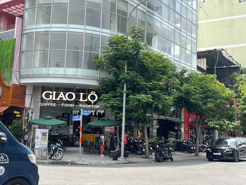 Giao Lộ Coffee & Food