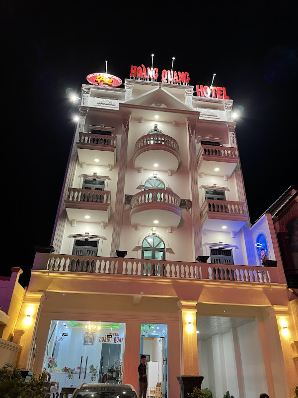 Khách Sạn Hoàng Quang