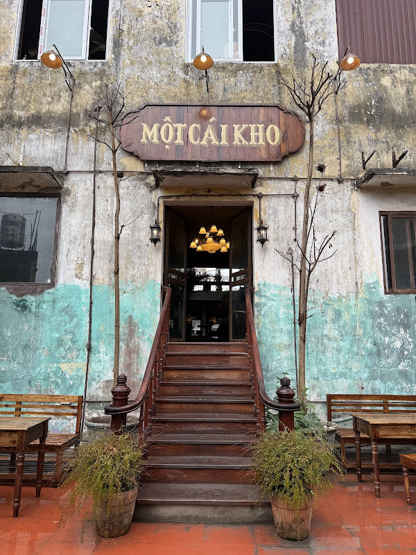 Một Cái Kho Cafe