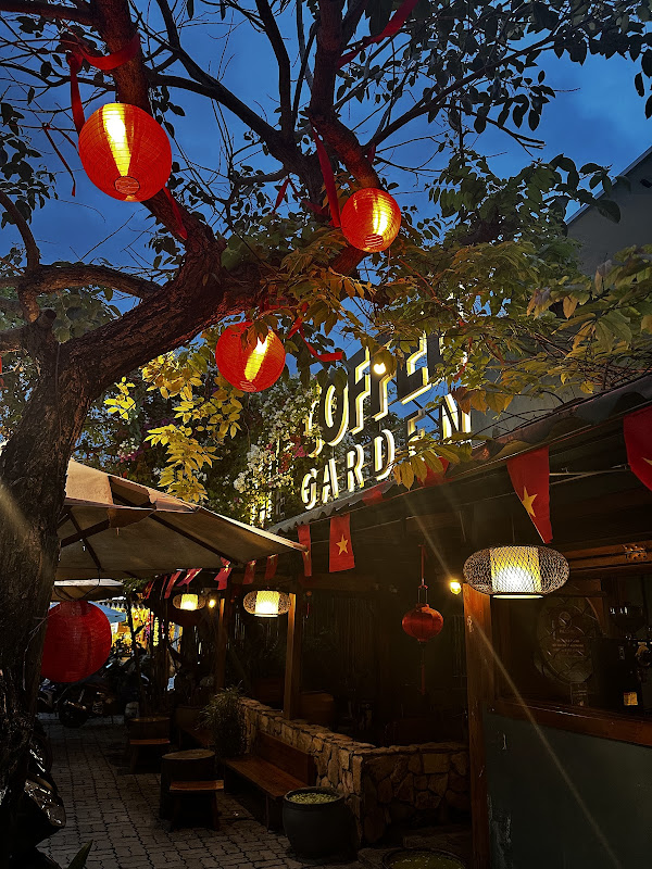 Phê Coffee - The Garden