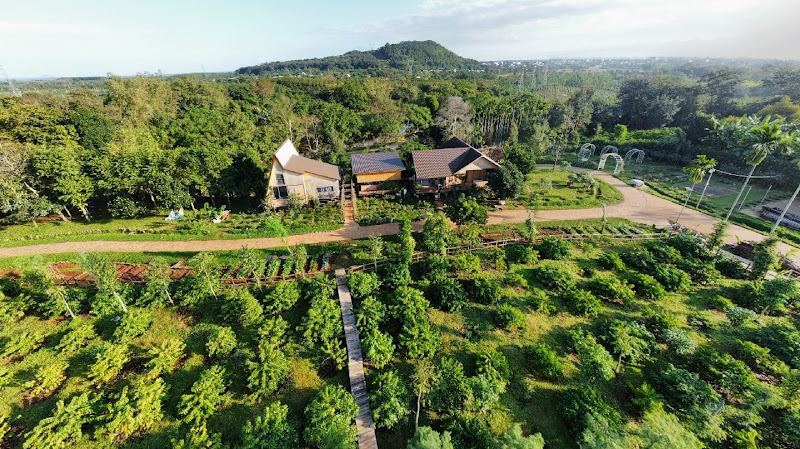 Si Farmstay