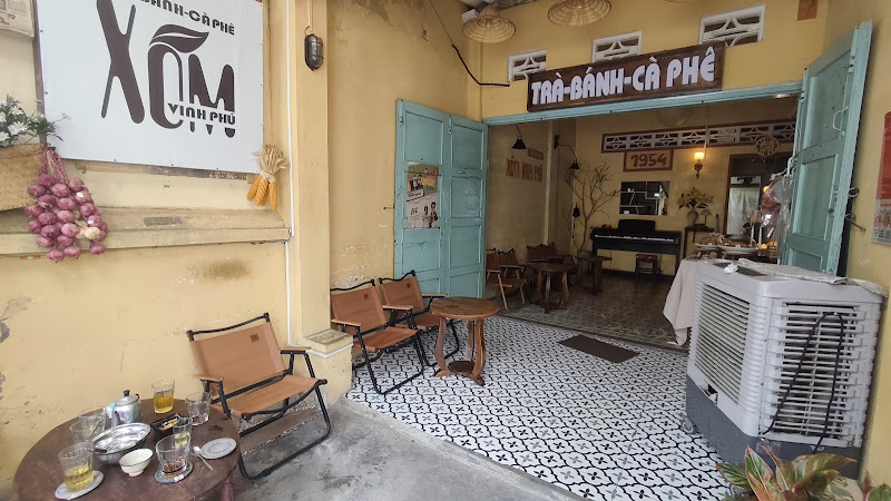 Tiệm Cà Phê “XÓM VINH PHÚ”